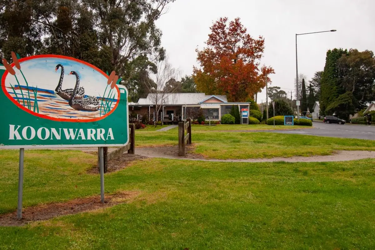 The Koonwarra village sign beside the road
